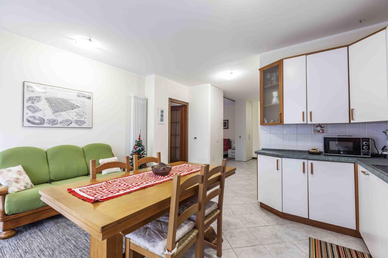Casa Alpina - Appartamento Aosta Exterior foto