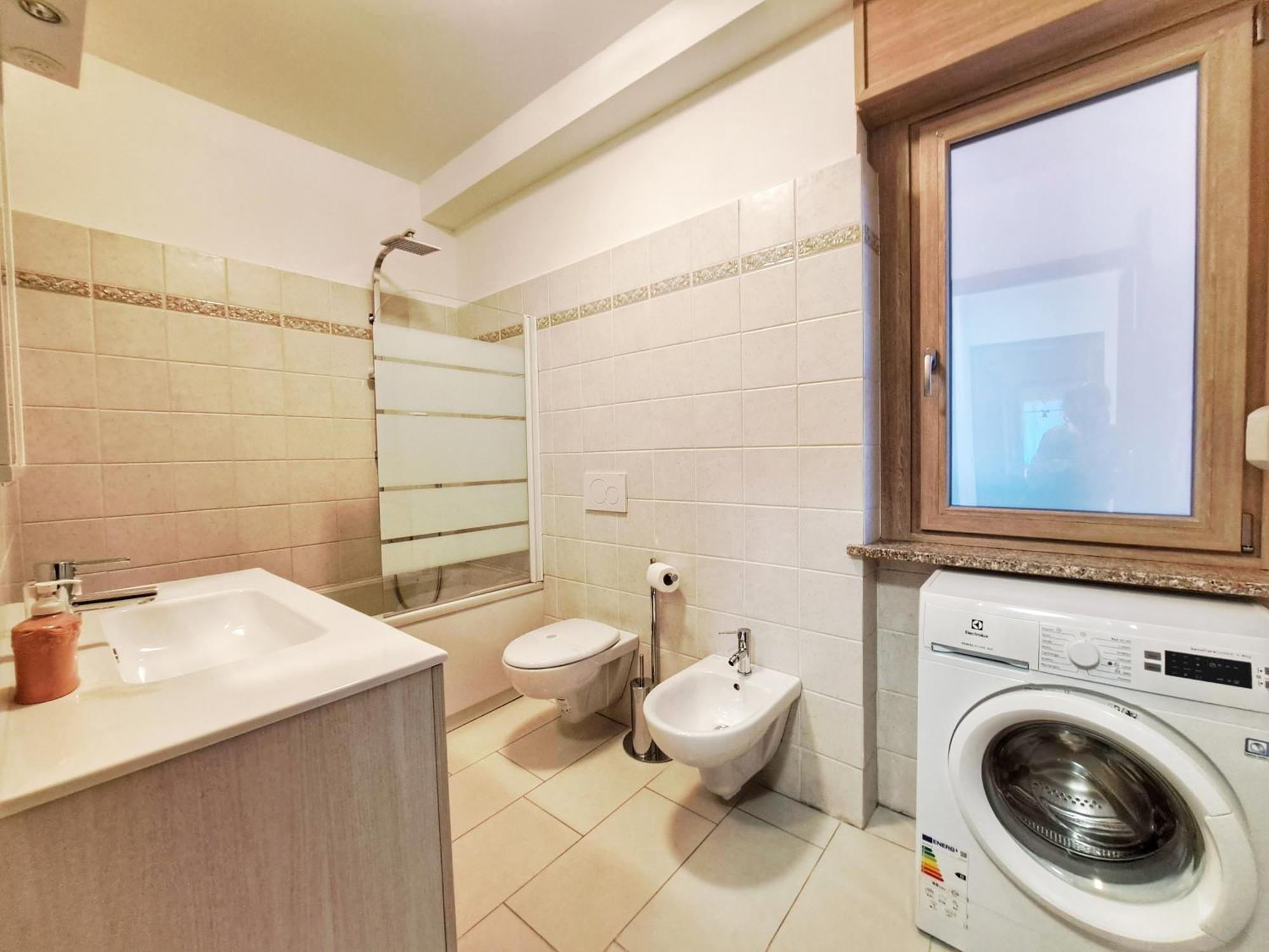 Casa Alpina - Appartamento Aosta Habitación foto